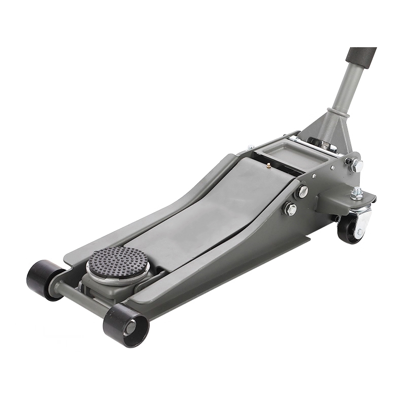 Martinetto da pavimento per ca - Hydraulic Floor Jack recensione e prezzo